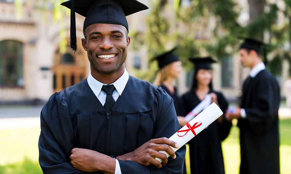 Faculdade que vende diploma