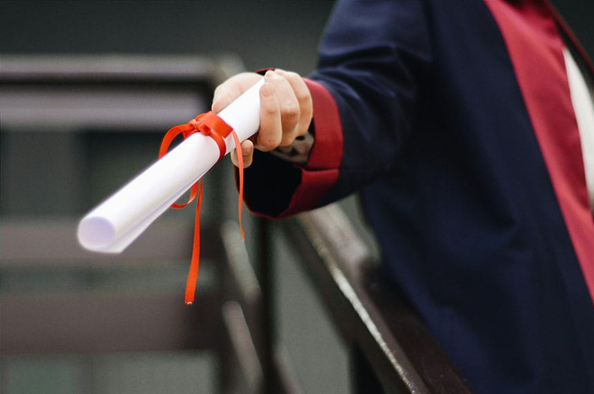 Registros Profissionais: veja as entidades lhe dão a chance de emitir seu diploma.